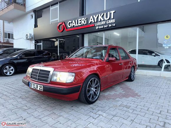 86 MODEL SUNROOFLU KIRMIZI 200D