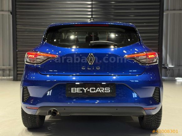 BEY-CARS CLİO 2025 6.100KM BOYASIZ EVOLUTİON 1.0TCE