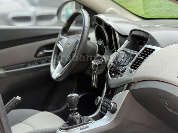 Sahibinden Chevrolet Cruze 1.6 LS 2010 Model