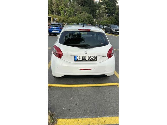 Sahibinden Peugeot 208 1.4 HDi Active 2013 Model 