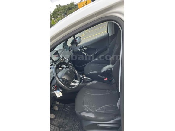 Sahibinden Peugeot 208 1.4 HDi Active 2013 Model 