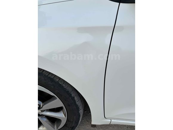 Sahibinden Hyundai i20 1.4 MPI Style 2017 Model 