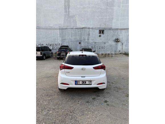 Sahibinden Hyundai i20 1.4 MPI Style 2017 Model 