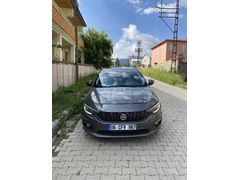Öğretmenden  1.6 dizel otomatik Hactback Egea 