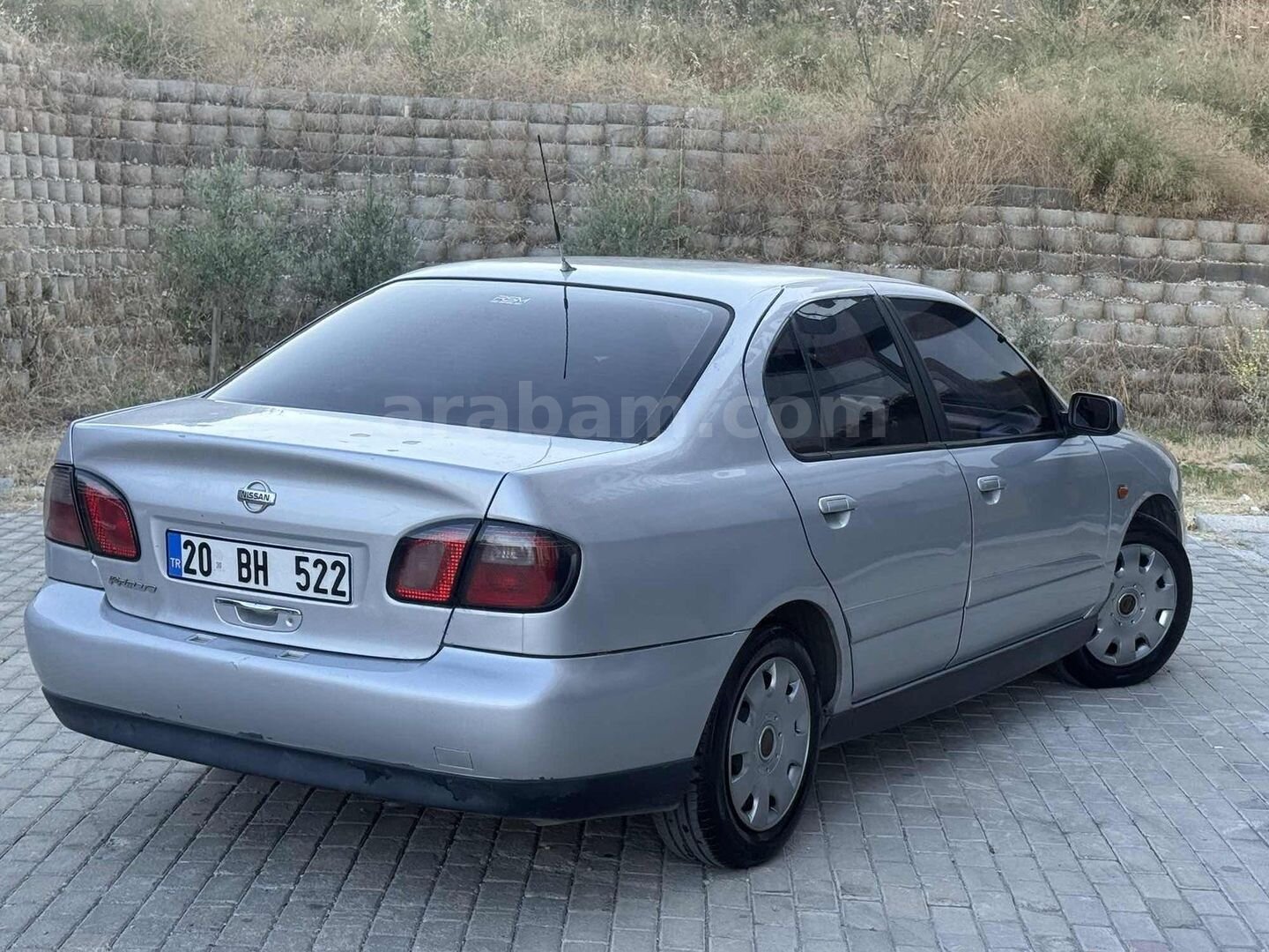 Galeriden Nissan Primera 1.6 Comfort 2000 Model Denizli 355.000 km Gri 6