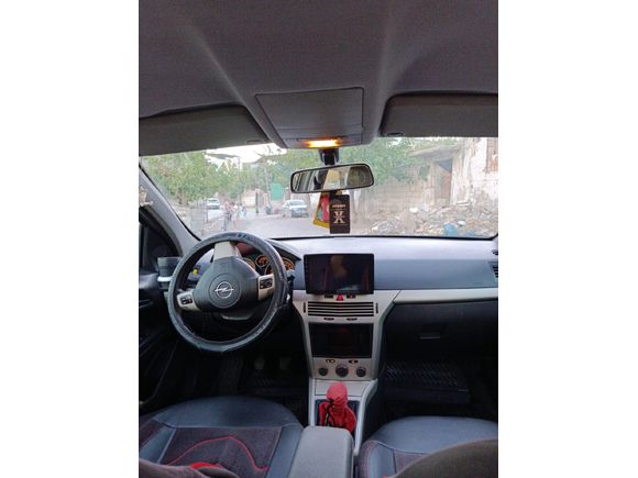 Sahibinden Opel Astra 1.6 Enjoy 2008 Model  258 km Siyah safir