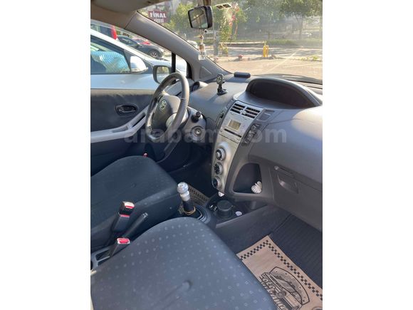 Sahibinden Toyota Yaris 1.3 Sol 2006 Model 