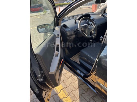 Sahibinden Toyota Yaris 1.3 Sol 2006 Model 