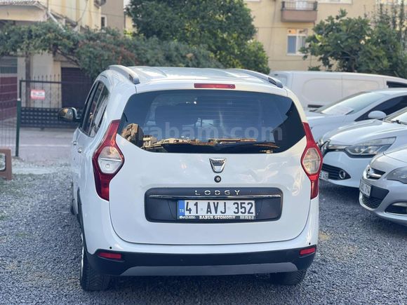 145 BİNDE 7 KİŞİLİK OTOMOBİL RUHSATLI