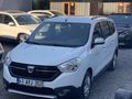 145 BİNDE 7 KİŞİLİK OTOMOBİL RUHSATLI