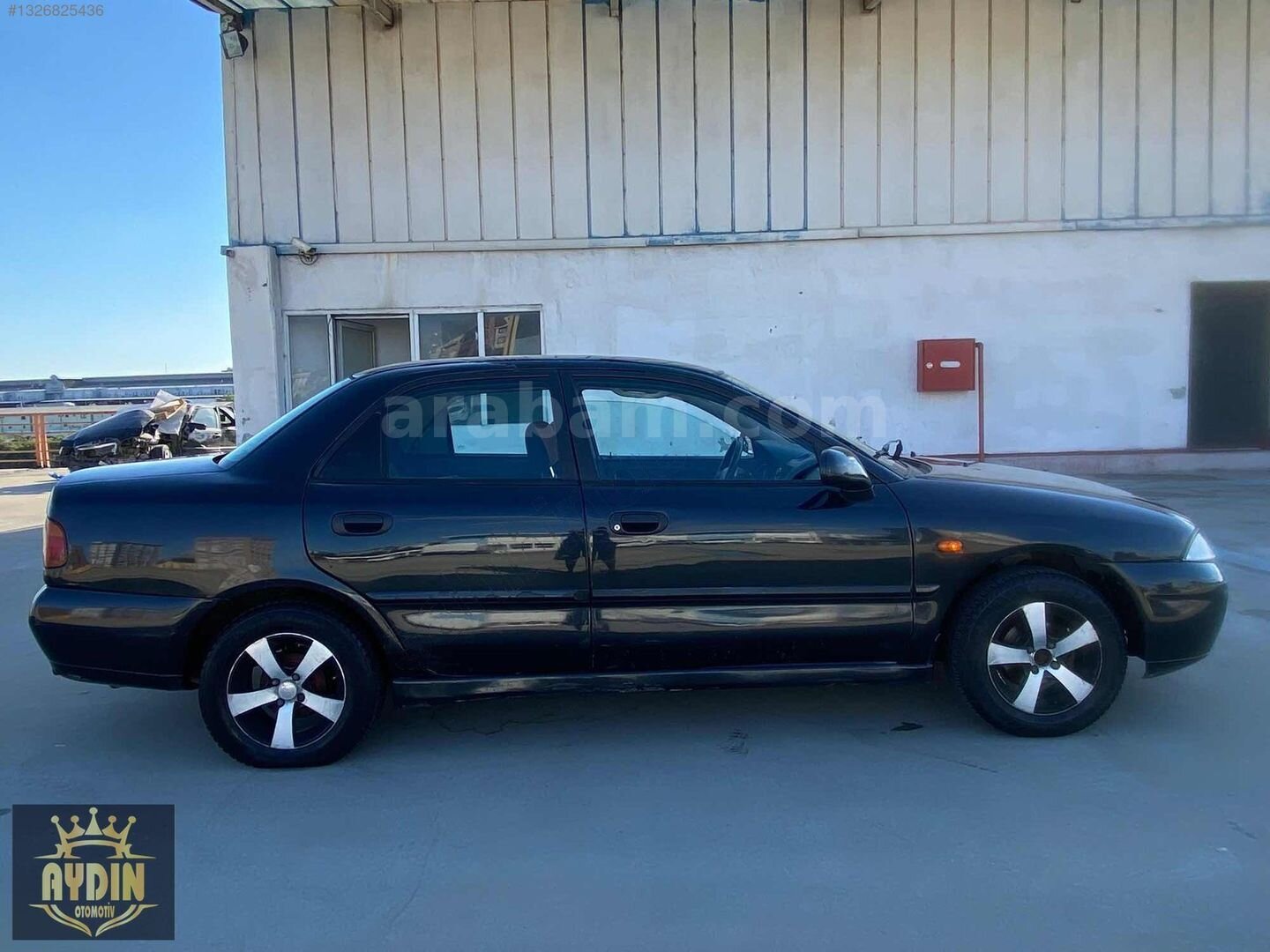 Galeriden Mitsubishi Carisma 1.6 GLX 1999 Model İstanbul 292.000 km Siyah 5