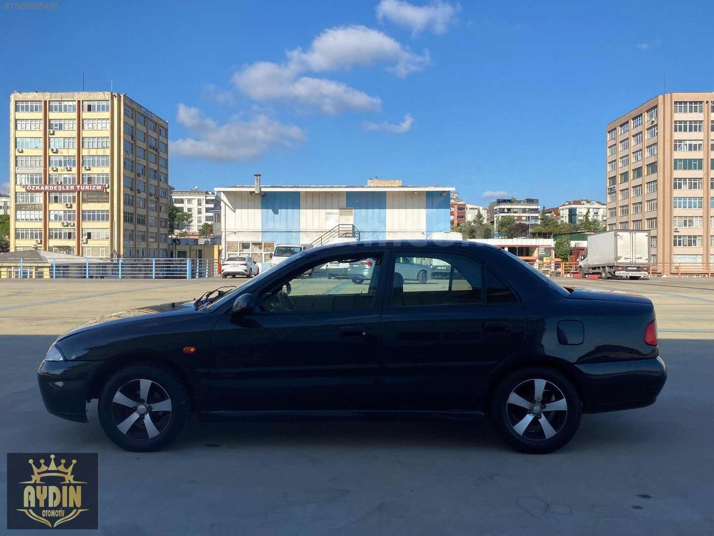 Galeriden Mitsubishi Carisma 1.6 GLX 1999 Model İstanbul 292.000 km Siyah 6