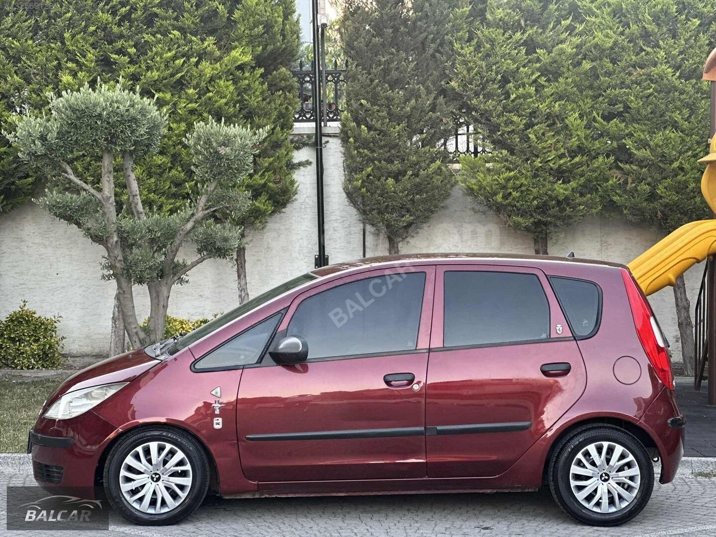 Galeriden Mitsubishi Colt 1.3 Inform 2006 Model İstanbul 220.000 km Bordo 6