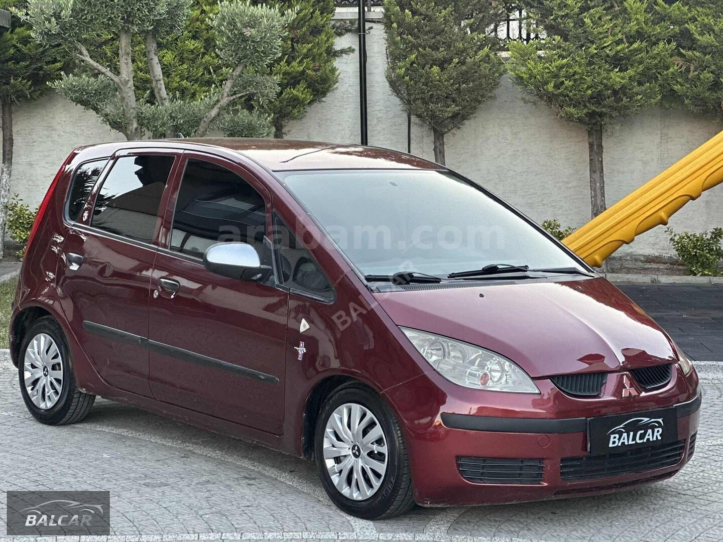 Galeriden Mitsubishi Colt 1.3 Inform 2006 Model İstanbul 220.000 km Bordo 3