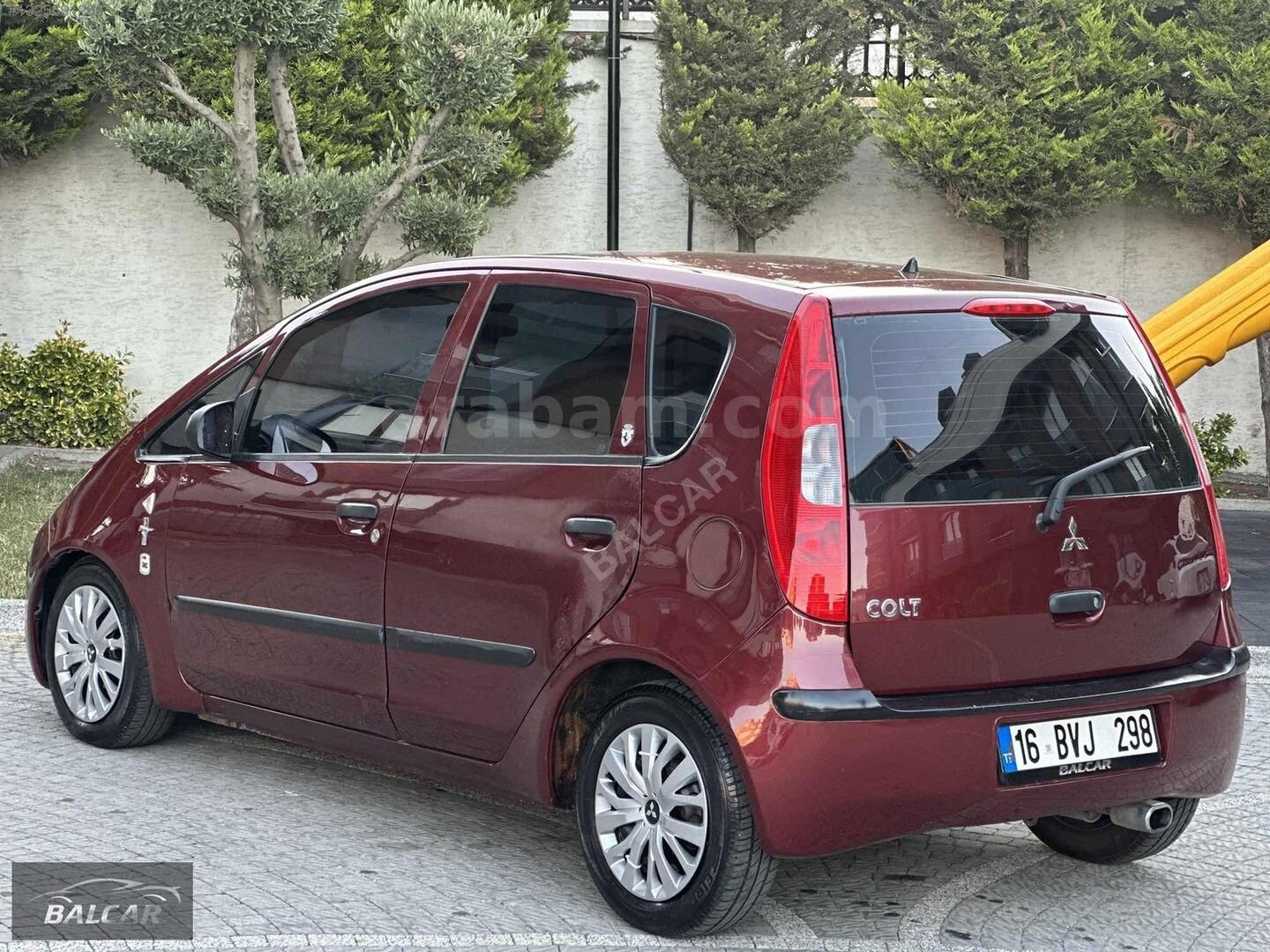 Galeriden Mitsubishi Colt 1.3 Inform 2006 Model İstanbul 220.000 km Bordo 4