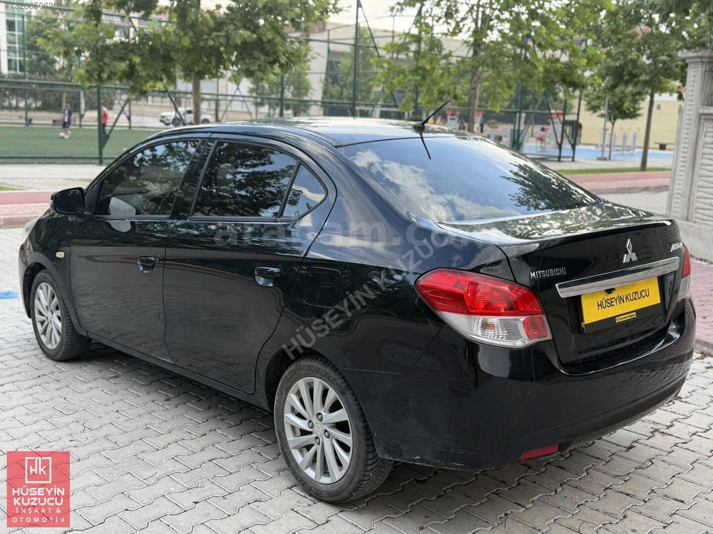 Galeriden Mitsubishi Attrage 1.2 Intense Plus 2015 Model Konya 109.000 km Siyah 3
