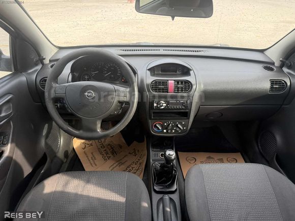 REİS BEY'DEN 2004 MODEL OPEL CORSA