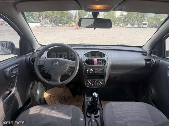 REİS BEY'DEN 2004 MODEL OPEL CORSA