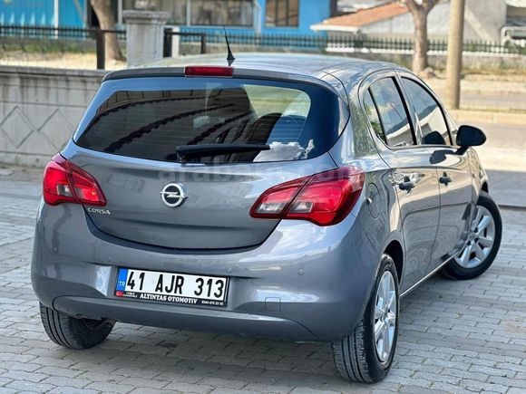 HATASIZ BOYASIZ CAM GİBİ OPEL CORSA 127.000 KM DE