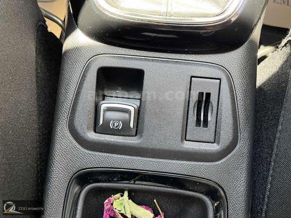 ZEKİ OTOMOTİV İNEGÖLDEN SATILIK HATASIZ CORSA