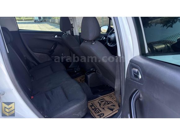 EKOL AUTO'dan 2016 PEUGEOT 208 1.2 PureTech 183.000 KM