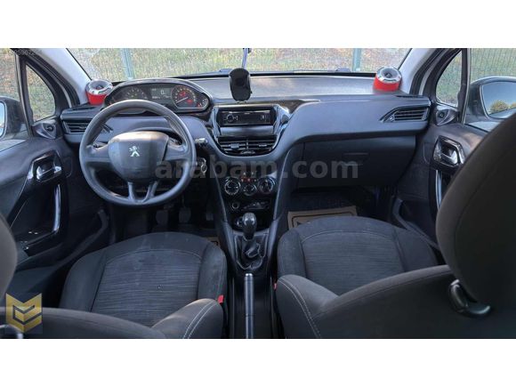 EKOL AUTO'dan 2016 PEUGEOT 208 1.2 PureTech 183.000 KM