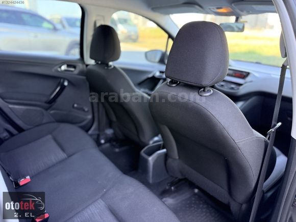 2014 PEUGEOT 208 1.2 OTOMATİK ACCESS 100.000 KM !!!