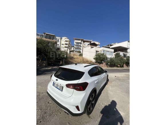 Sahibinden Ford Focus 1.0 EcoBoost Active X 2023 Model 