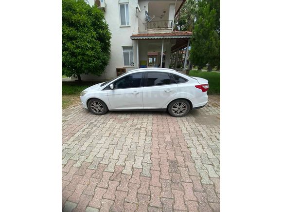 Sahibinden Ford Focus 1.6 Ti-VCT Trend X 2012 Model Hatay