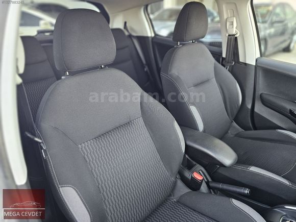 Servis Bakımlı 2015 208 OTOMATİK FUL 80.000 KM