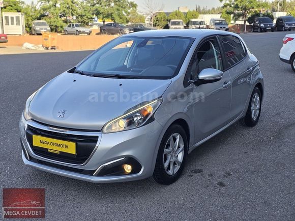 Servis Bakımlı 2015 208 OTOMATİK FUL 80.000 KM