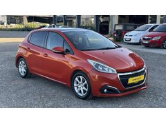 AS METE AUTO'DAN CAM TAVAN PEUGEOT 208 OTOMATİK HATASIZ BOYASIZ