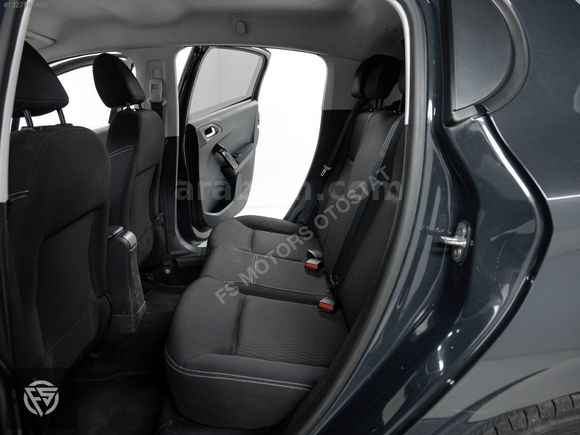 **280.000TL PEŞİNAT** 2019 208 1.2 PURETECH S&S ACTİVE 110 LUK