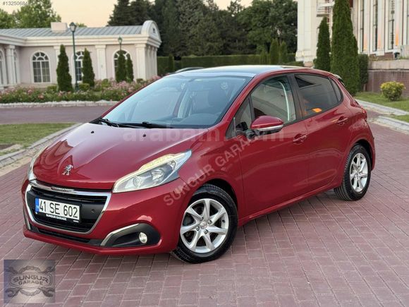 CAM TAVANLI OTOMATİK VİTES KIRMIZI RENK 73bin KM DE