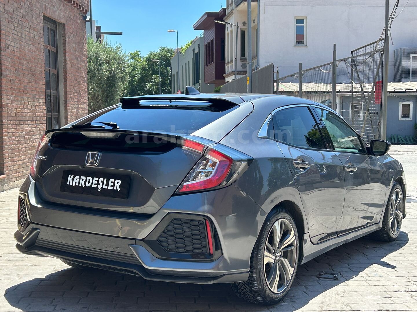Galeriden Honda Civic 1.6i DTEC Elegance 2018 Model İstanbul 142.000 km Füme 6