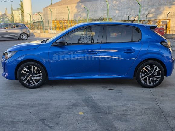 AKBAŞ OTOMOTİV'DEN 208 HATASIZ 7 BİN KM DE ALLURE SELECTİON2022