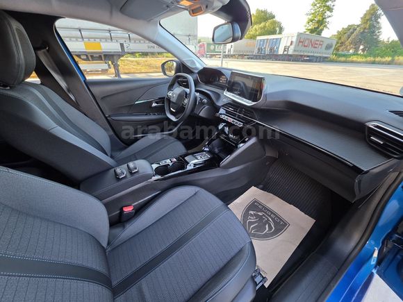 AKBAŞ OTOMOTİV'DEN 208 HATASIZ 7 BİN KM DE ALLURE SELECTİON2022