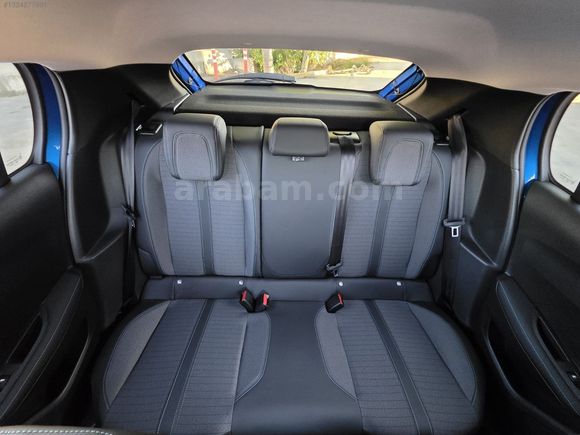 AKBAŞ OTOMOTİV'DEN 208 HATASIZ 7 BİN KM DE ALLURE SELECTİON2022