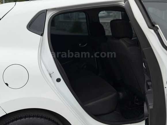 2017 RENAULT CLİO HATASIZ AYARINDA 212 BİNDE SIFIR MUAYNE