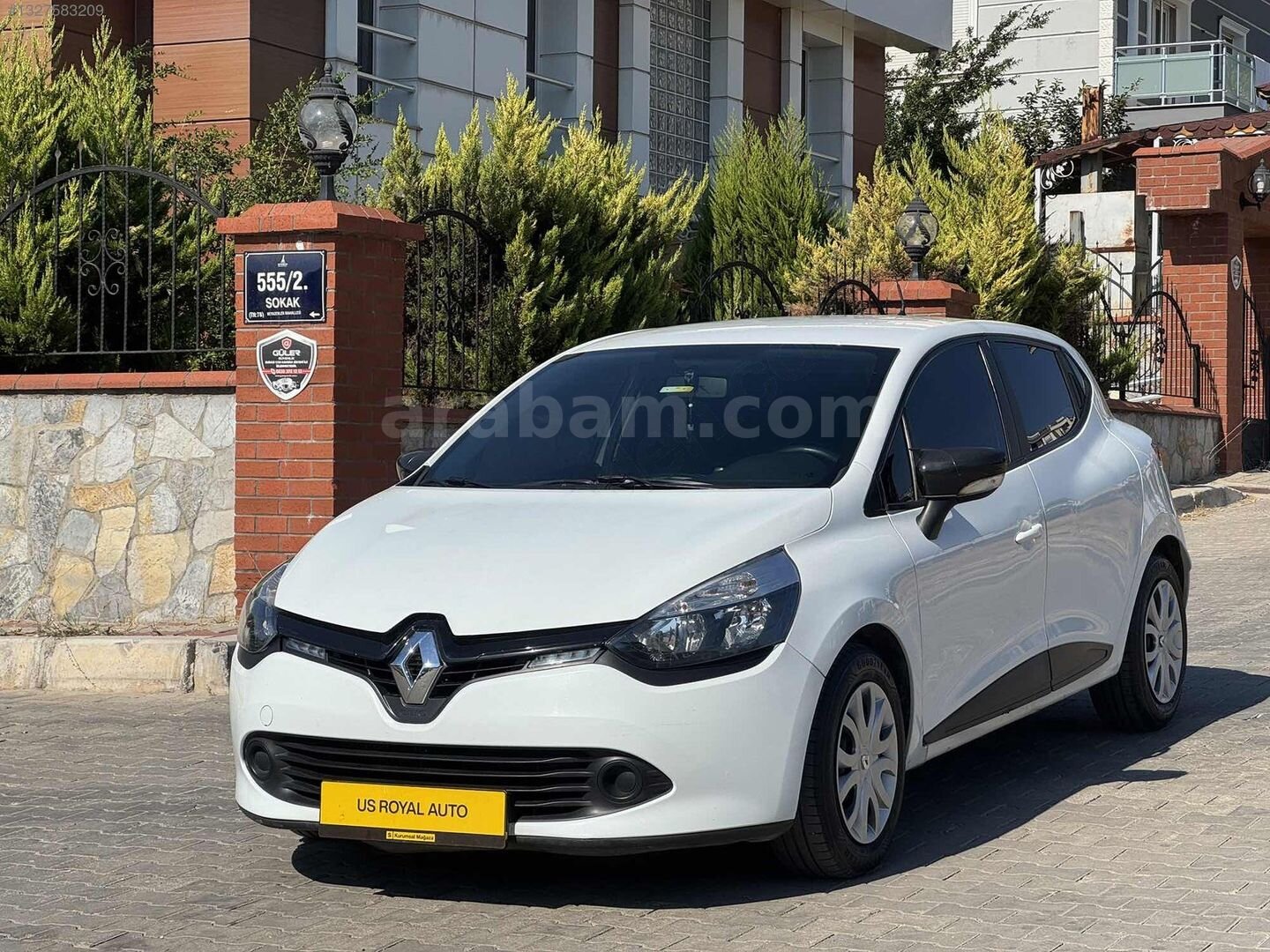 Galeriden Renault Clio 1.5 dCi Joy 2016 Model İzmir 268.000 km Beyaz 6