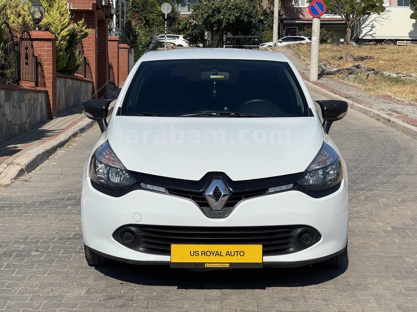 Galeriden Renault Clio 1.5 dCi Joy 2016 Model İzmir 268.000 km Beyaz 5