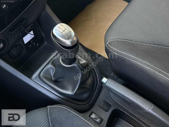 HATASIZ BOYASIZ 2017 RANEULT CLIO 1.5 dCi, 102.000KM+ÇELİK JANT
