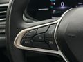 2024 CLİO EVOLOUTİON OTOMATİK SERVİS BKMLI GARANTİLİ -79,000 KM-