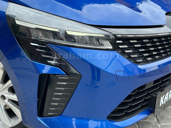 2024 CLİO EVOLOUTİON OTOMATİK SERVİS BKMLI GARANTİLİ -79,000 KM-