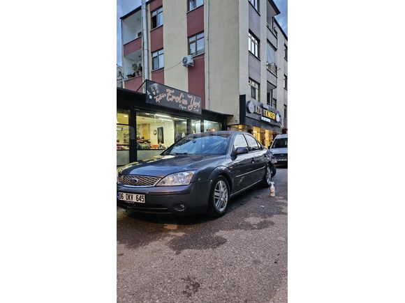 Sahibinden Ford Mondeo 2.0 Ghia 2002 Model