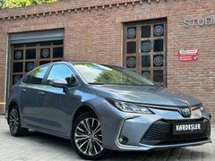 23 YENİ COROLLA HYBRİD FLAME X PACK SUNROOF 140 HP SERVİS BKMLI