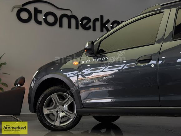 2019 SANDERO STEPWAY 0.9 TCE LANSMAN RENK 235 BİN PEŞİN