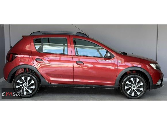 EMSAL'den 2017 Dacia Sandero Stepway Easy-R Değişensiz Boyasız
