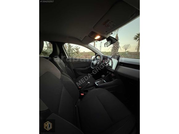 MEDA GROUP DAN 2021 RENAULT CLİO 5 1.0 TCE