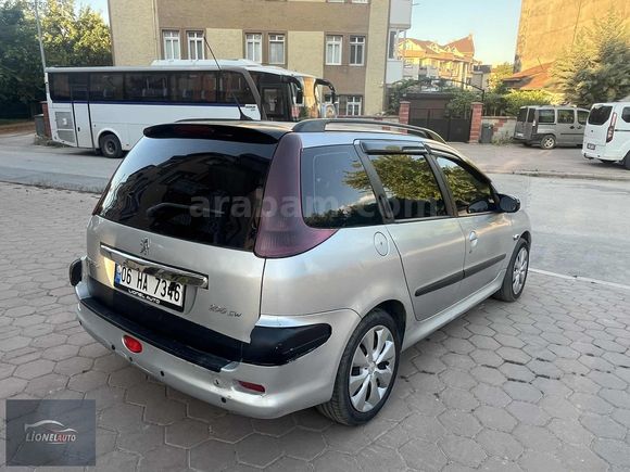 PEJO 206 1.4 DİZEL KLİMA Lİ AİLE ARACI
